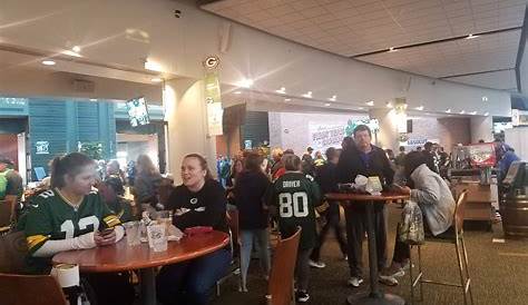 Green Bay Packers add new displays to club spaces at Lambeau Field