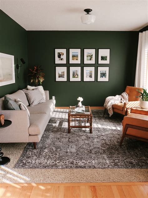 23+ Green Wall Designs, Decor Ideas for Living Room Design Trends