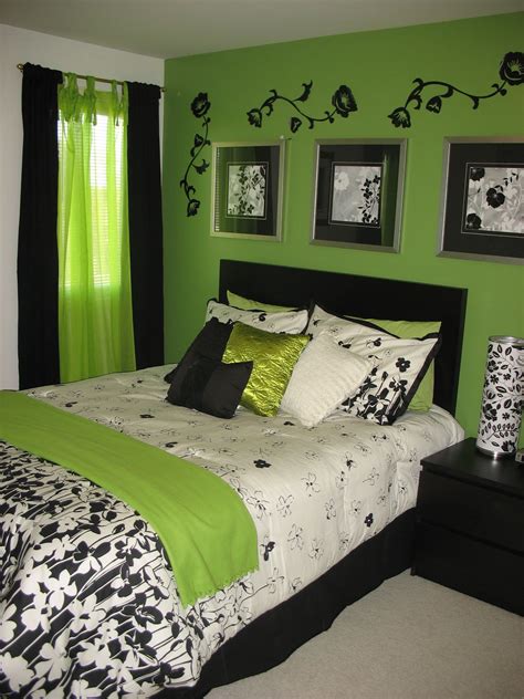 Black White and Green Bedroom Ideas Decor Ideas