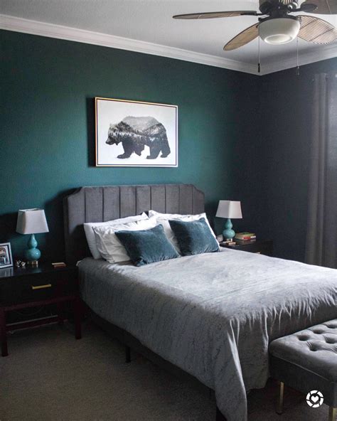 green and grey bedroom final touches