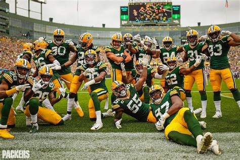 green bay packers who has the ball