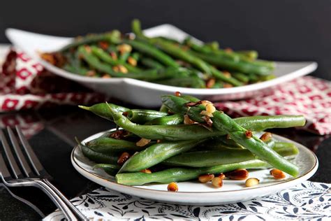 Green Beans Toasted Pine Nuts
