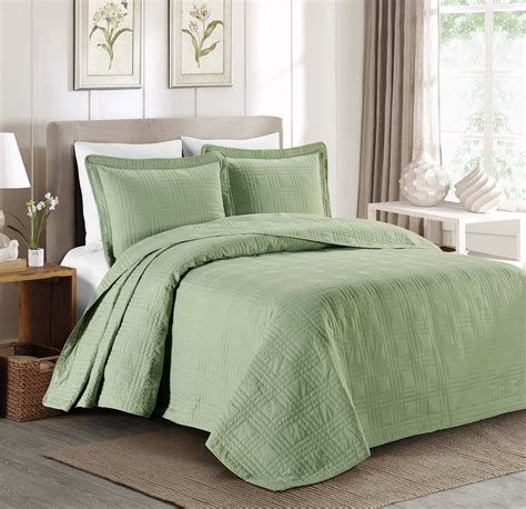 Green Full Size Bedspread