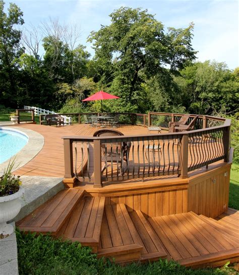 Green pool deck