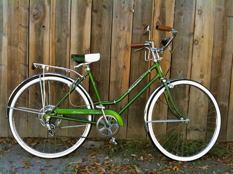 green schwinn bike vintage