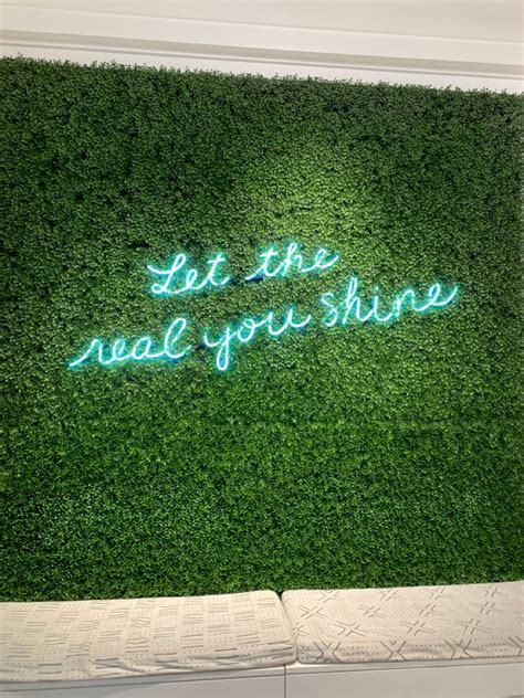 Greenery Wall With Lights