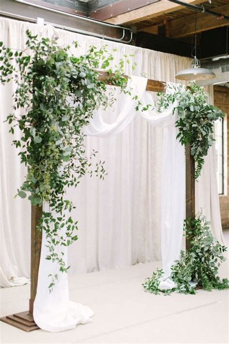 17+ Greenery Wedding Arch