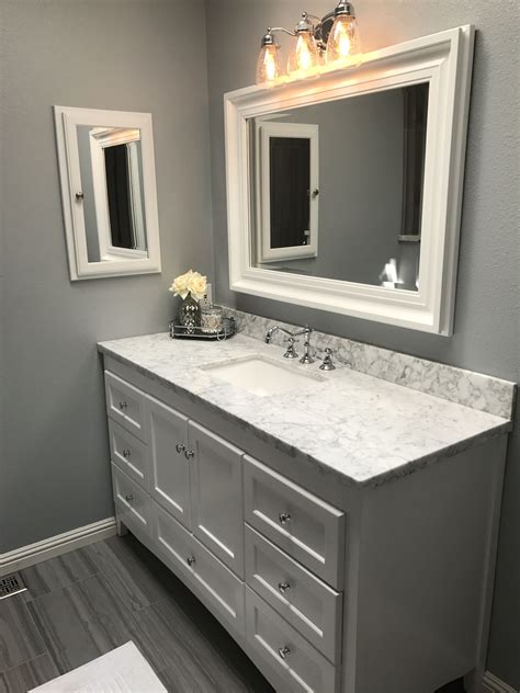 grey bathroom. black bathroom. white bathroom. grey and white bathroom
