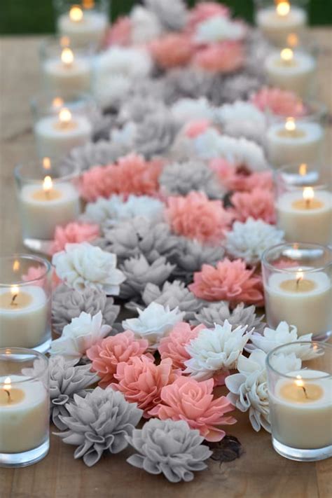 A sweet and simple graywedding decor suggestion. Head table wedding