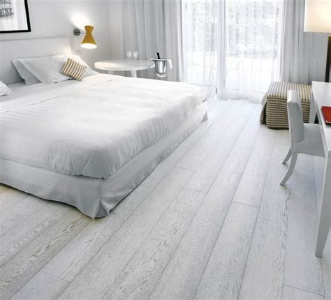Grey Wood Floor Bedroom Ideas