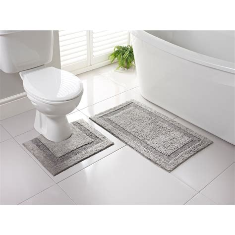 Grey Bath Mat Set B M