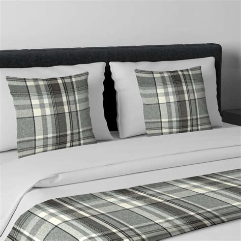 Grey Bedding Set With Runner
