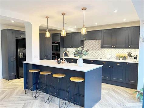 Grey Kitchen Navy Tiles