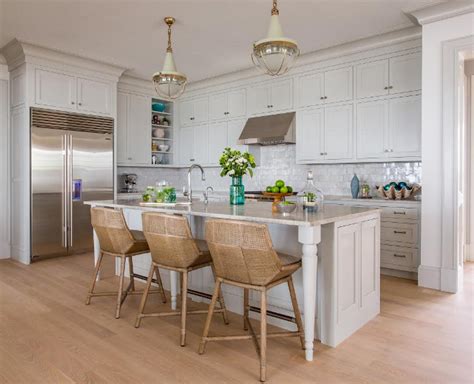 Benjamin Moore Gray Owl, best gray paint colour. Sherwin Williams