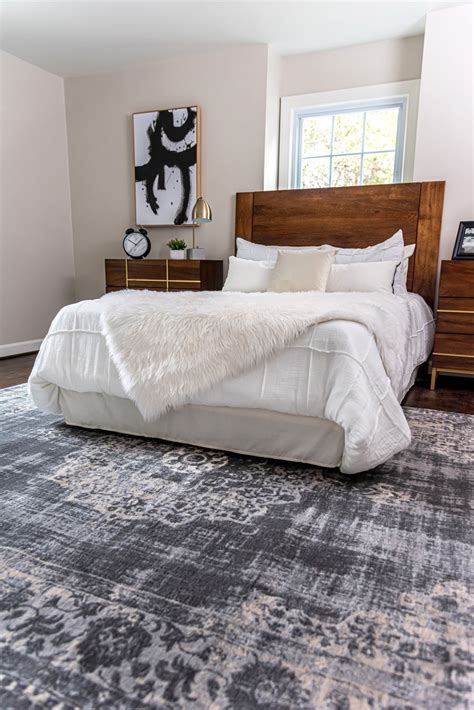 Grey Rug Bedroom