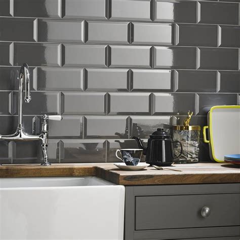 Grey Wall Tiles For Kitchen