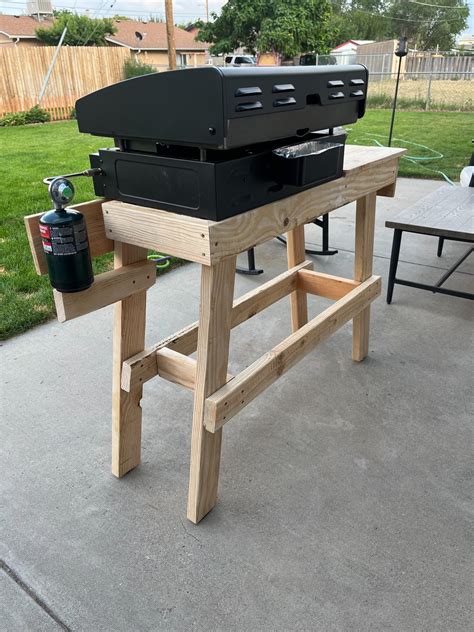 Grill Stand Design