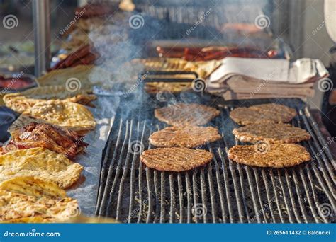 Grilling Meat Patties