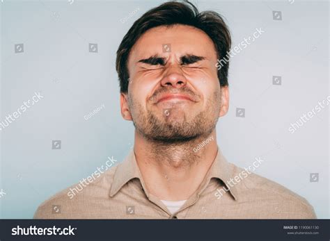 Master the Meaning of Grimace Facial Expression