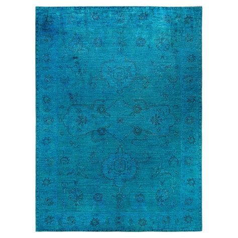 Blauer Teppich stockbild. Bild von gemasert, teppich 38219831