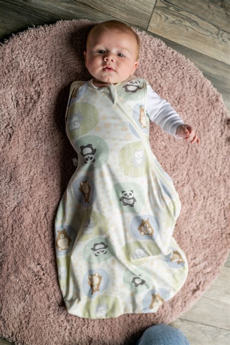 Gro Swaddle Tog