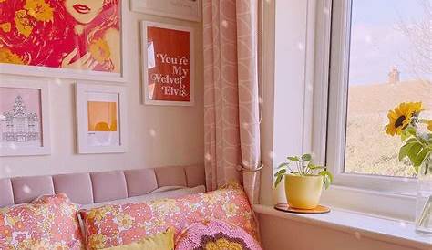 Groovy Bedroom Decor Ideas To Set The Perfect Vibe