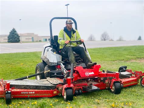 Grounds Maintenance Machinery