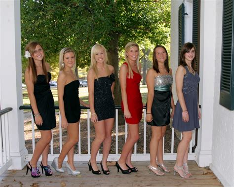 group of five teenage girls for homecoming