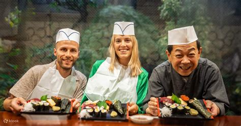group sushi class