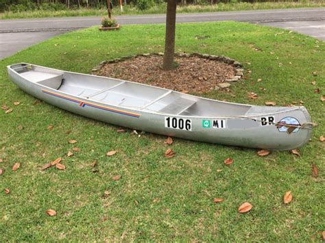 17 Foot Grumman Canoe Aluminum for sale from United States