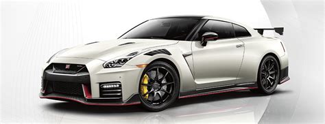 gt-r nismo 2023