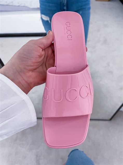 Gucci Jelly Sandals Review: Stylish And Comfortable Footwear For Summer