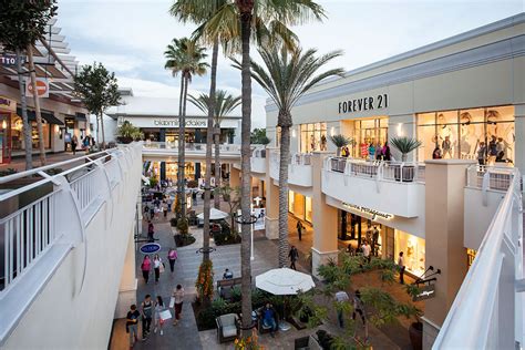 gucci fashion valley mall
