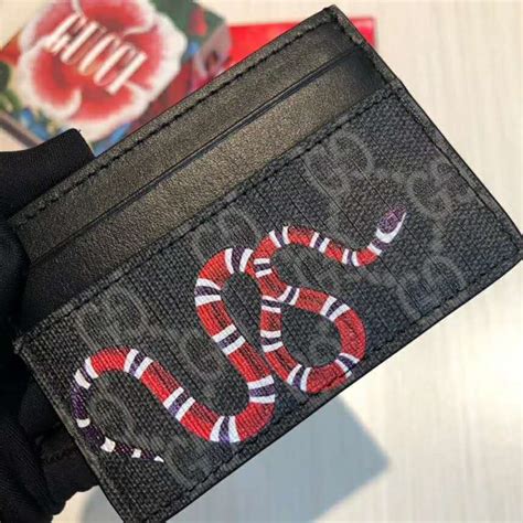 gucci supreme card case