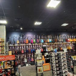 guitar center roseville mn inventory