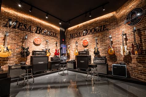 guitar store in nashville