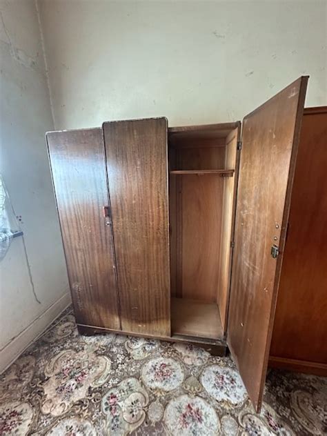 Gumtree Old Wardrobes