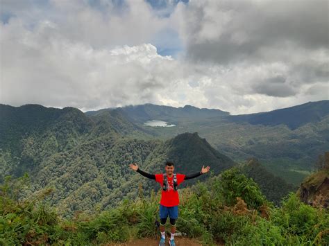 Gambar Gunung Burangrang