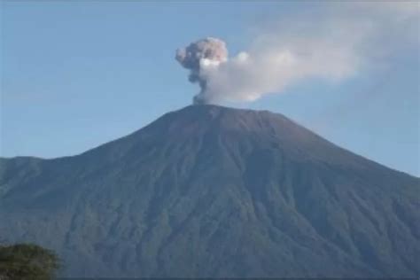 Gunung Slamet Hari Ini 5 November 2023 Dampak Aktivitas Gunung Slamet terhadap Masyarakat