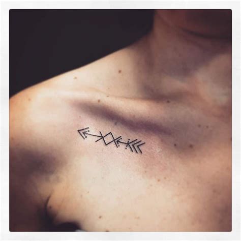Guy Collar Bone Tattoos