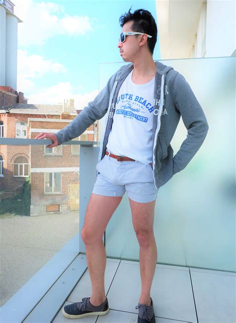 guy with short shorts