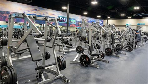 Gym in Riverview, FL 9822 US Hwy 301 Fitness