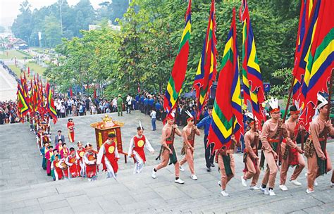 hình ảnh về lễ hội đền hùng