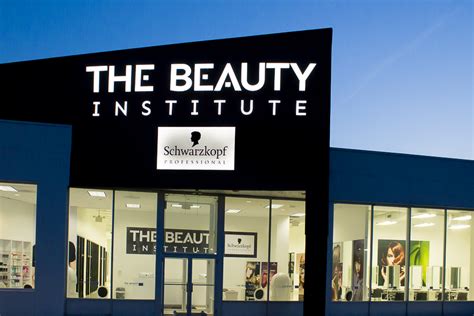 hair beauty school near me admission