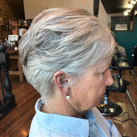  79 Popular Hair Styles For Fine Hair Over 70 With Simple Style