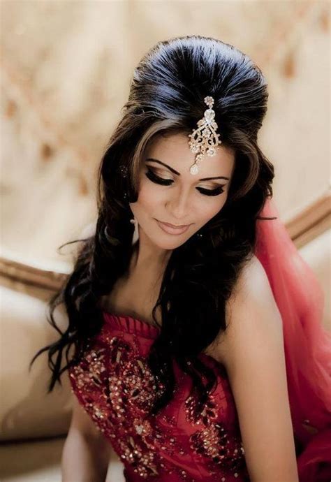 Perfect Hair Styles For Reception Indian For Short Hair