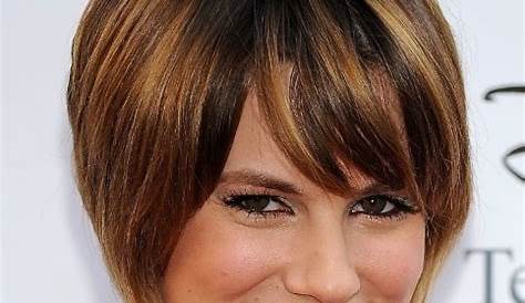 Hairstyles For Round Faces With Double Chin The Most Flattering Short Medium
