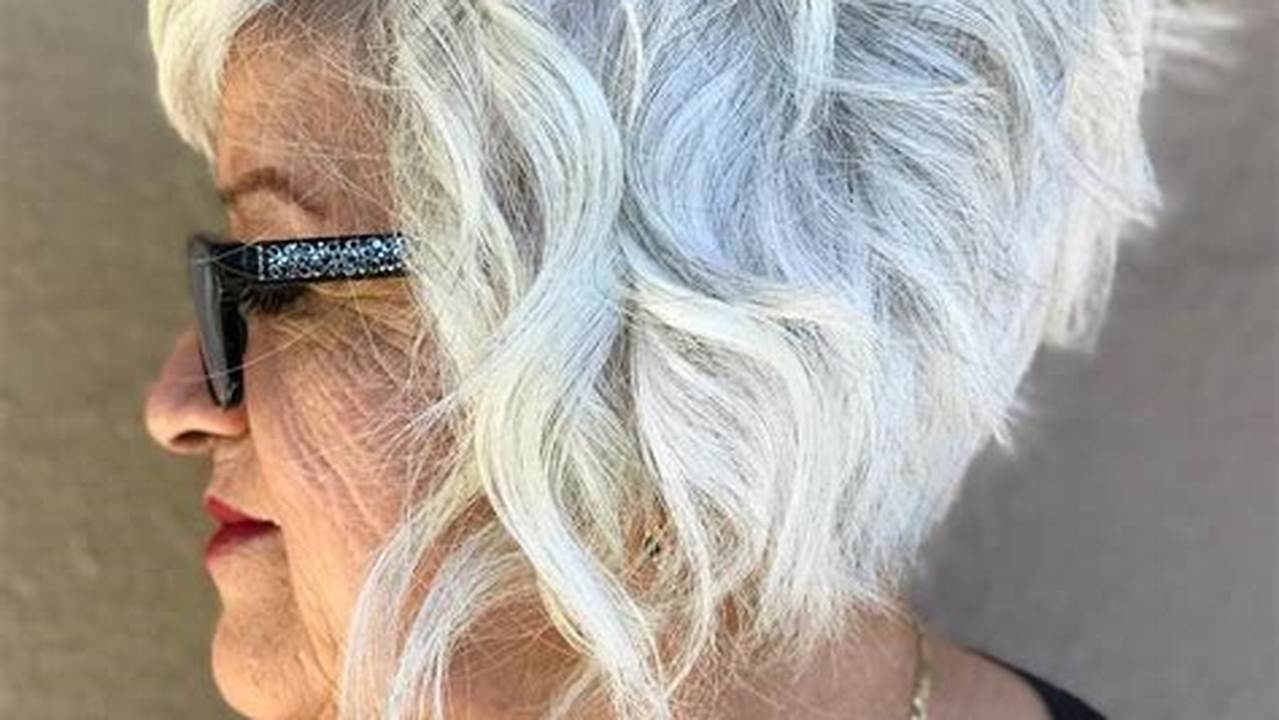 50 Lovely Hairstyles For Women Over 70