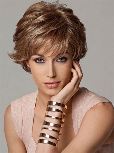  79 Popular Hairstyles For Short Hair With Layers Trend This Years