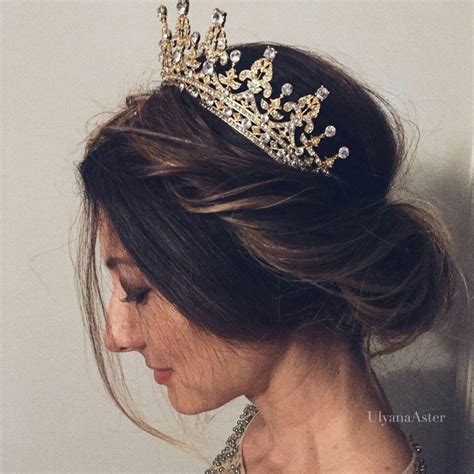Unique Hairstyles To Wear With A Crown For Hair Ideas